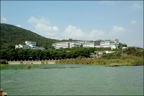 上海纺织职工马山疗养院